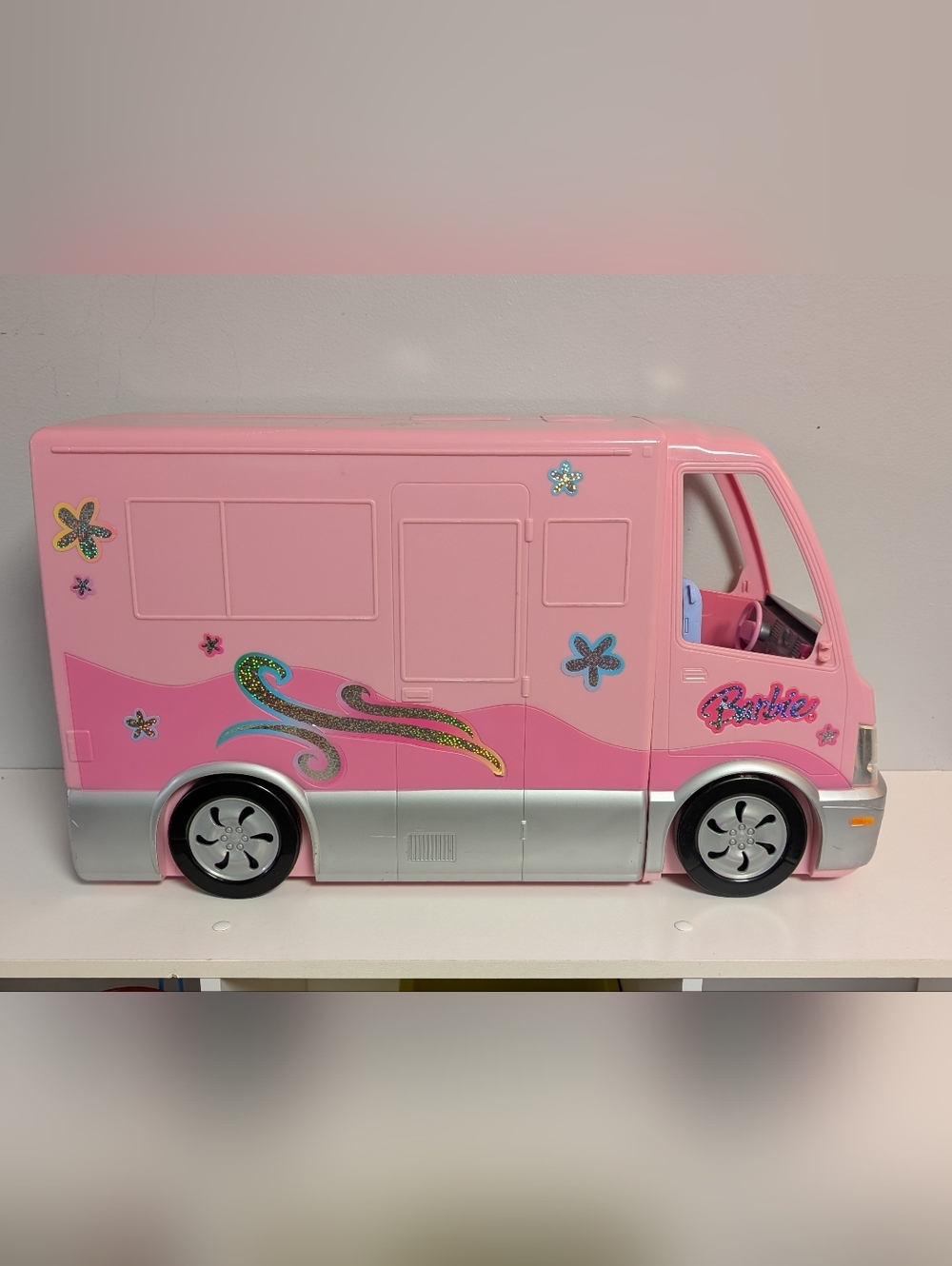 Vintage 2006 Barbie Hot Tub Party Bus Camper 2 Barbie Dolls *Please Read* - Picture 2 of 13